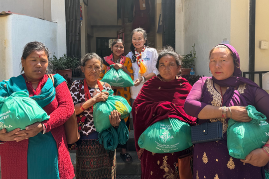 Wellness Without Walls: Giving Back in Nepal
