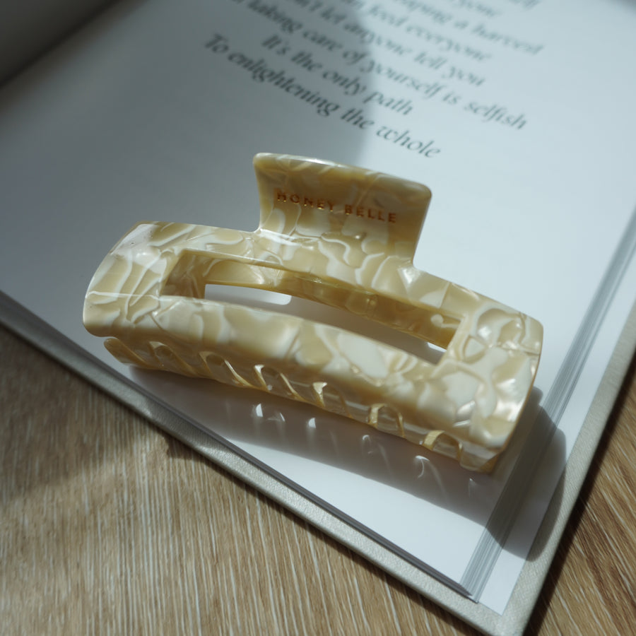 Creamy Coconut Mainclip